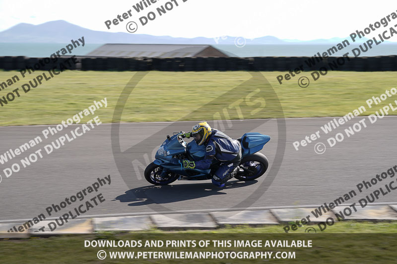 anglesey no limits trackday;anglesey photographs;anglesey trackday photographs;enduro digital images;event digital images;eventdigitalimages;no limits trackdays;peter wileman photography;racing digital images;trac mon;trackday digital images;trackday photos;ty croes